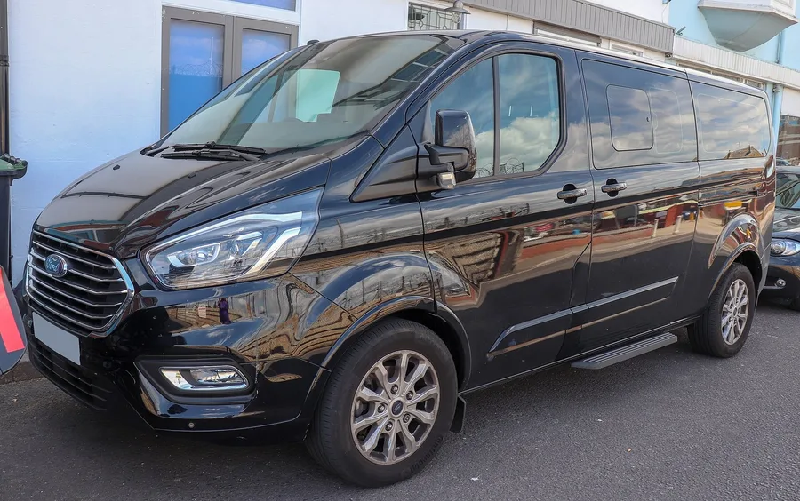 Noleggio Ford Tourneo Custom